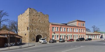 Odun-Bazar-Kapusu - reconstructed tower of the medieval Kezlev