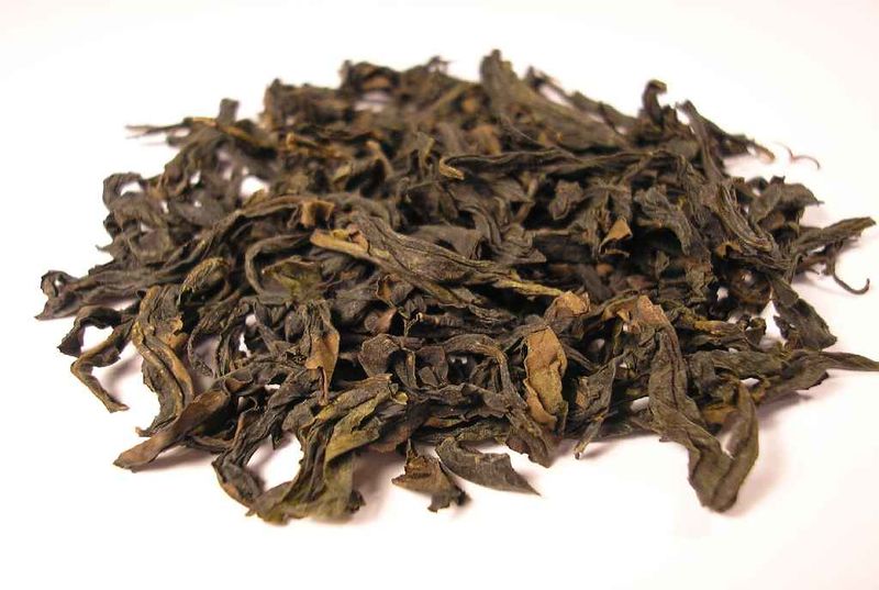 ملف:Qi Lan Oolong tea leaf.jpg