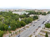 The view of City Park in 2020. It is one of the main family attractions in central Kokshetau.