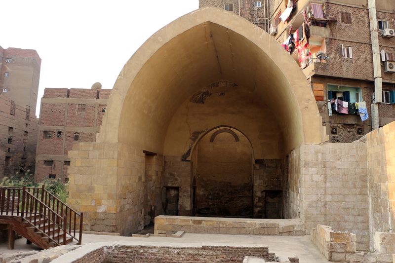 ملف:Cairo, madrasa al kamiliya, interno.JPG