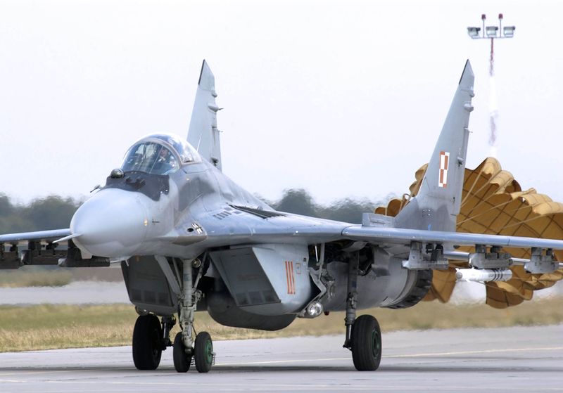 ملف:MiG-29A-2005-Poznan.jpg