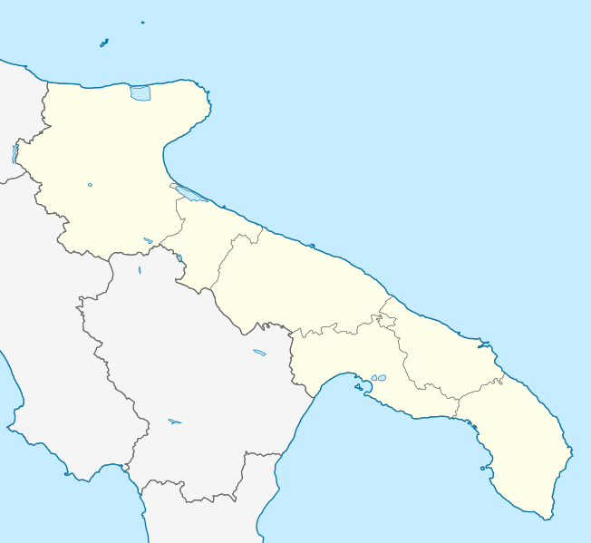 ملف:Italy Apulia location map.svg