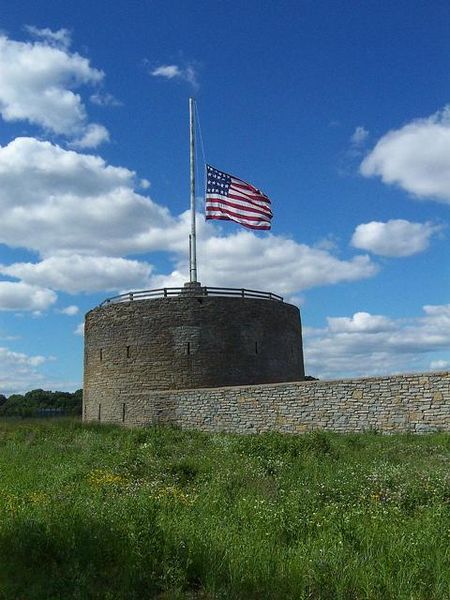 ملف:Fort Snelling Round Tower.JPG