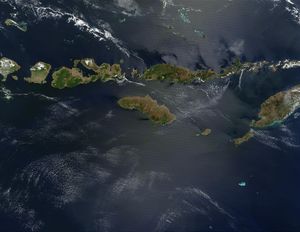 الإقليم في جزر تقع إندونيسيا قائمة جزر