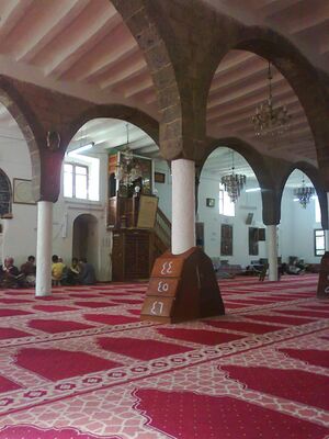 جانب من داخل مسجد النهرين صنعاء .jpg