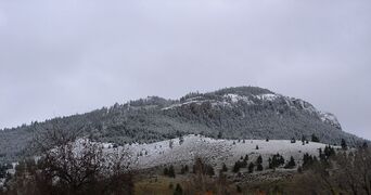 Mount Helena snowline (April 2005)