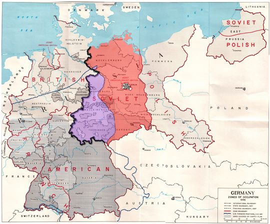 Map of the Allied zones of occupation in post-war Germany, as well as the line of US forward positions on V-E Day. The south-western part of the Soviet occupation zone, close to a third of its overall area was west of the U.S. forward positions on V-E day.