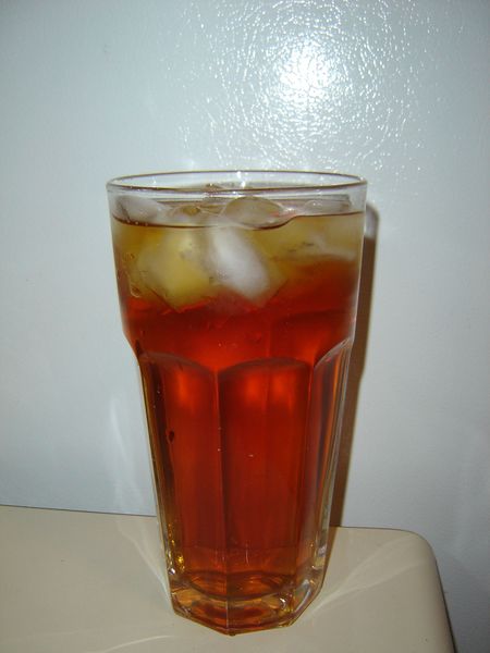 ملف:Glass of Iced Tea.jpg