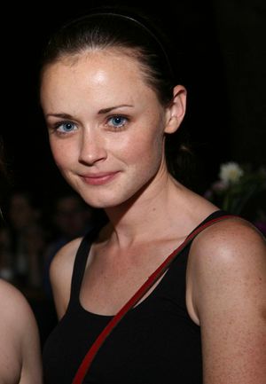 Alexis Bledel 2008.jpg