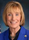 Maggie Hassan, official portrait, 115th Congress (cropped).jpg