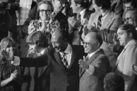 الرئيس أنور السادات ورئيس الوزراء الإسرائيلي مناحم بيگن أثناء الجلسة المشتركة للكونگرس في واشنطن دي سي، والتي أعلن خلالها الرئيس جيمي كارتر نتائج اتفاقيات كامب ديڤد، 18 سبتمبر 1978.