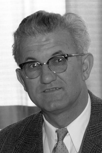 ملف:Petar Stambolić 1958.jpg