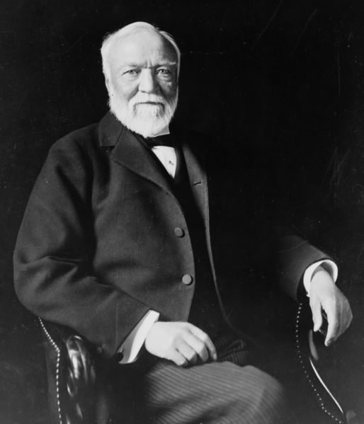 ملف:Andrew Carnegie, three-quarter length portrait, seated, facing slightly left, 1913.jpg