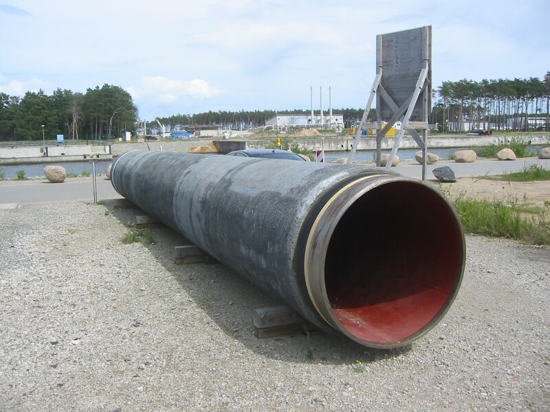 ملف:Lubmin Nord Stream Offshore-Rohr.jpg