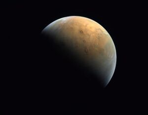 أول صورة للمريخ بأول مسبار عربي في التاريخ من ارتفاع 25 ألف كم عن سطح الكوكب الأحمر