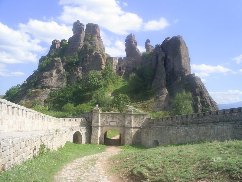 ملف:Belogradchik-fortress-svik.JPG