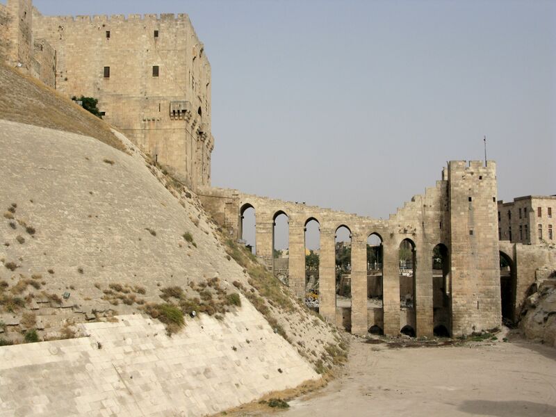 ملف:Citadel of Aleppo, Aleppo, Syria.jpg