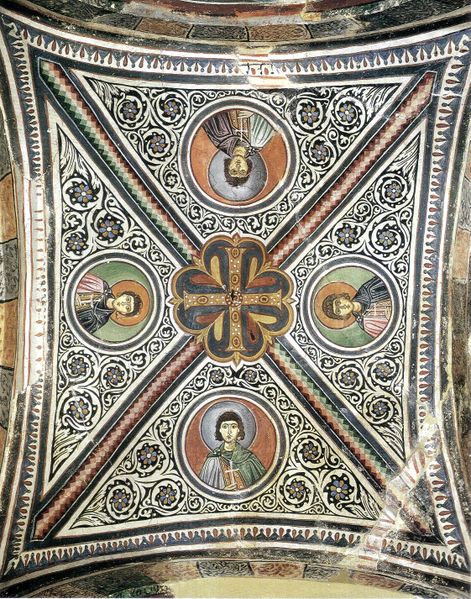 ملف:Hosios Loukas (south west chapel, groin vault) - anonymous saints.jpg