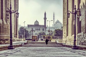 مسجد السلطان حسن ومسجد الرفاعى ومسجد محمد على.jpg