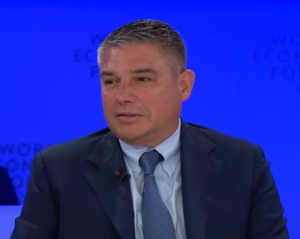 Lorenzo Simonelli (born 1973) at World Economic Forum Davos 2024.png