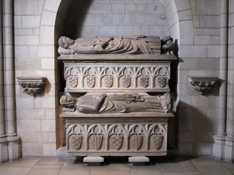 ملف:Double Tomb of Don Àlvar Rodrigo de Cabrera, Count of Urgell and His Wife Cecília of Foix MET cdi48-140-1-3-4.jpg