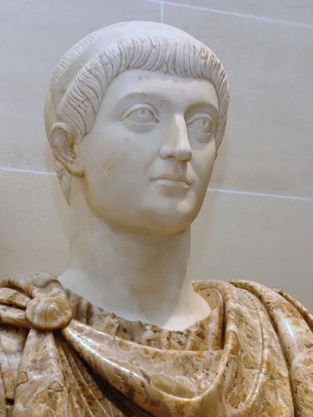 ملف:Emperor Constans Louvre Ma1021.jpg