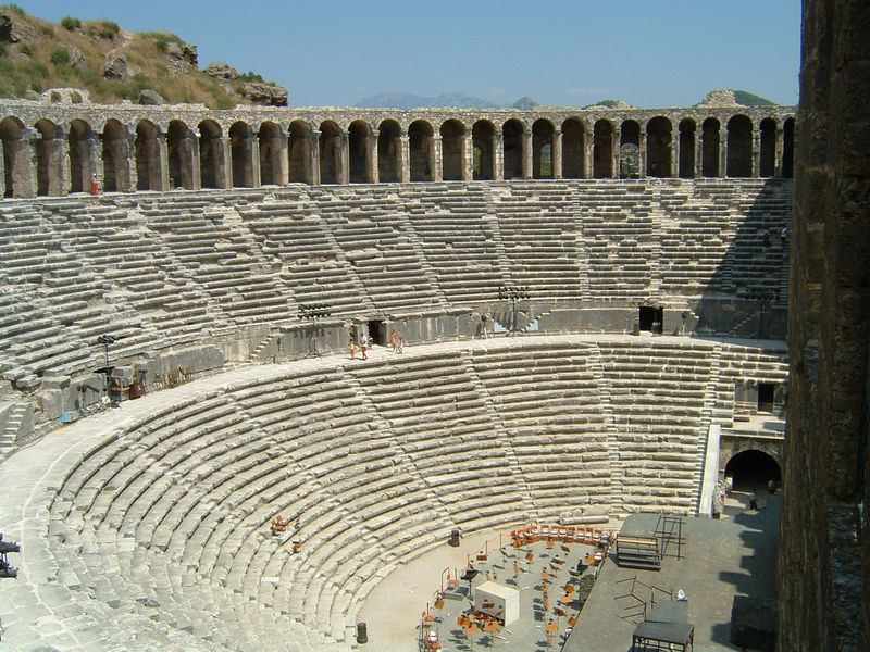 ملف:Roman theater in Aspendos.jpg