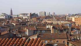 Toulouse toits depuis Boulbonne.jpg
