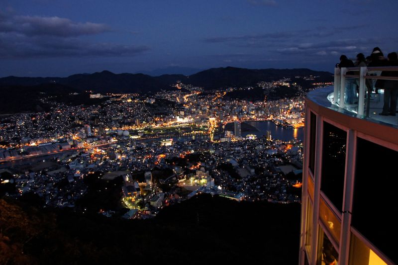 ملف:Nagasaki City view from Mt Inasa04s.jpg