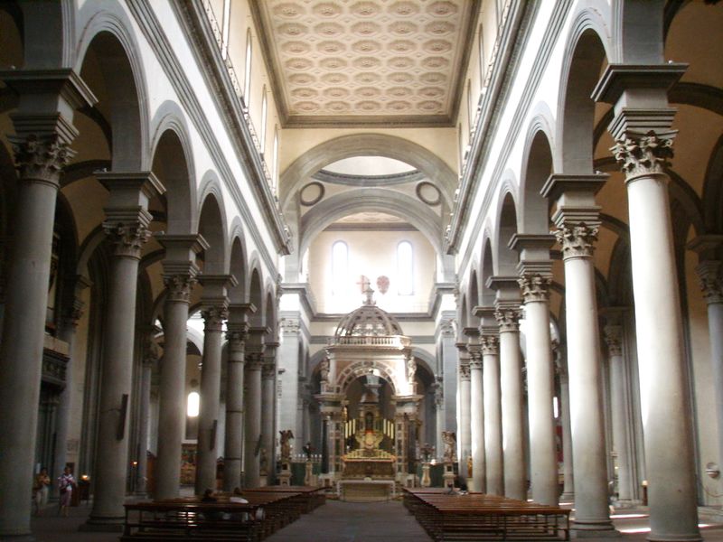 ملف:Santo Spirito, inside 1.JPG