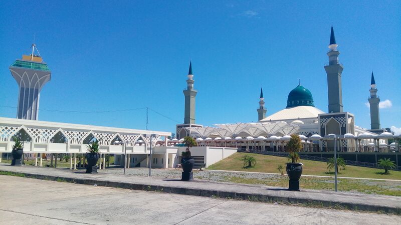 ملف:2018-06-13 Balikpapan Islamic Center.jpg