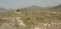آثار مندرسة لقصر صدام حسين على جبل حسن‌بگ.