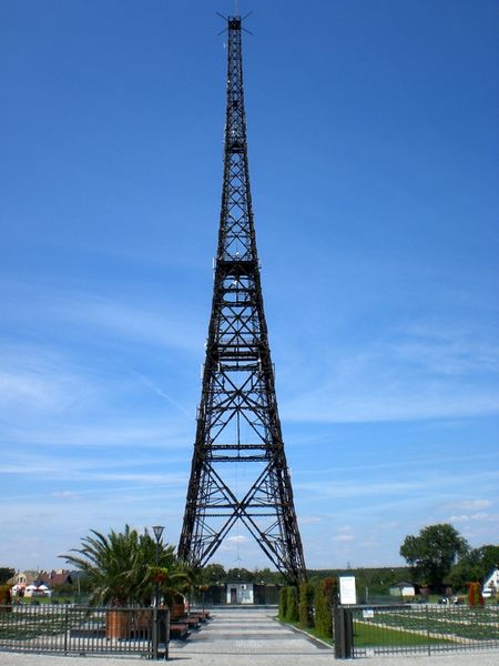 ملف:Glivice radio tower.JPG