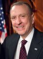 Arlen Specter, official Senate photo portrait.jpg