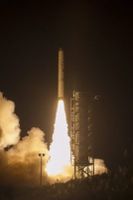 مينوتور 5 بعد اطلاق من محطة وسط الأطلسي الفضائية، 7 سبتمبر 2013.