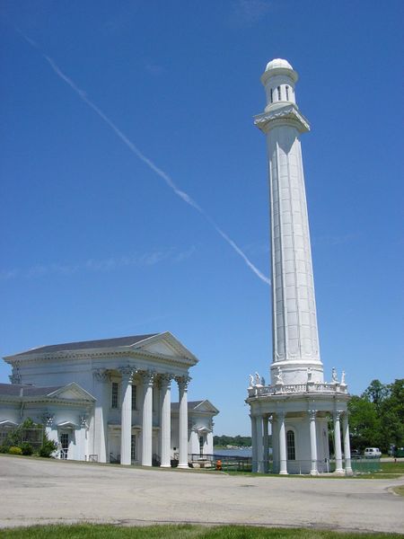 ملف:Louisville water tower.jpg
