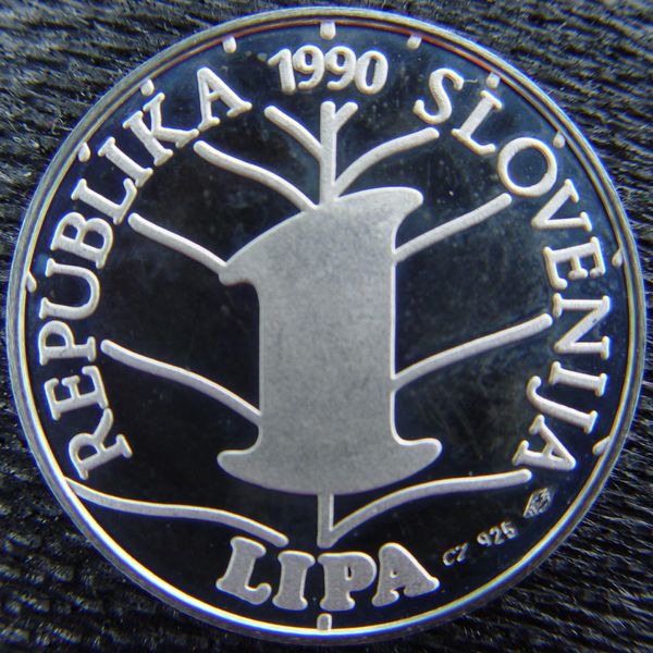 ملف:Slovenska lipa srebrnik averz.jpg
