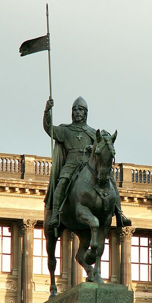ملف:Wenceslaus I Duke of Bohemia equestrian statue in Prague 1.jpg