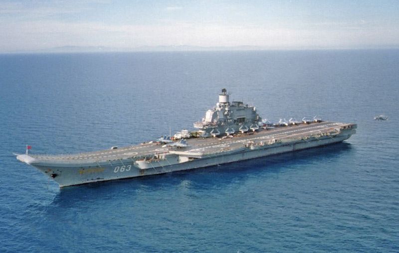 ملف:Russian aircraft carrier Kuznetsov.jpg.jpg