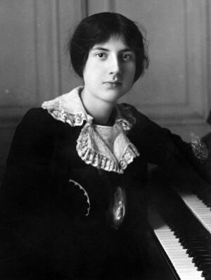 Lili Boulanger par Henri Manuel.jpg