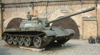 Soviet T-55 tank: "slack track" and rear drive sprocket