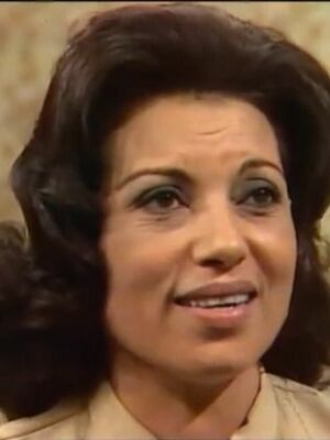 رجاء حسين.jpg