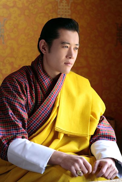 ملف:King Jigme Khesar Namgyel Wangchuck (edit).jpg