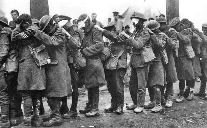 ملف:British 55th Division gas casualties 10 April 1918.jpg