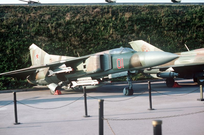 ملف:MiG-23 Flogger B.jpg