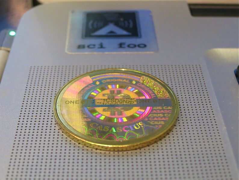 ملف:Casascius coin.jpg
