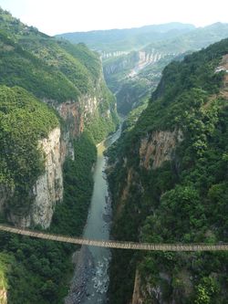 Beipanjiang Railway Bridge-3.jpg