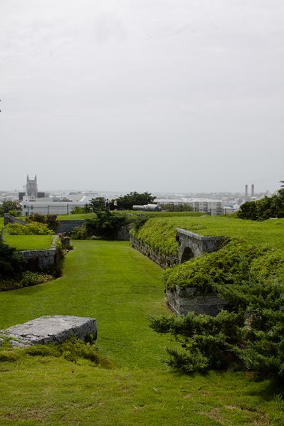 ملف:Fort Hamilton, Bermuda.jpg