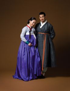 تصميمات نمطية للباس الكوري التقليدي