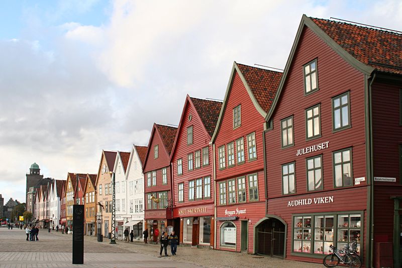 ملف:Bryggen, Bergen3.JPG